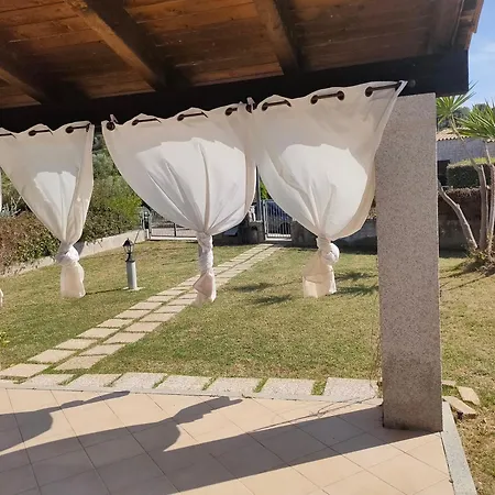 Cala Sinzias بيت للعطل كاستياداس