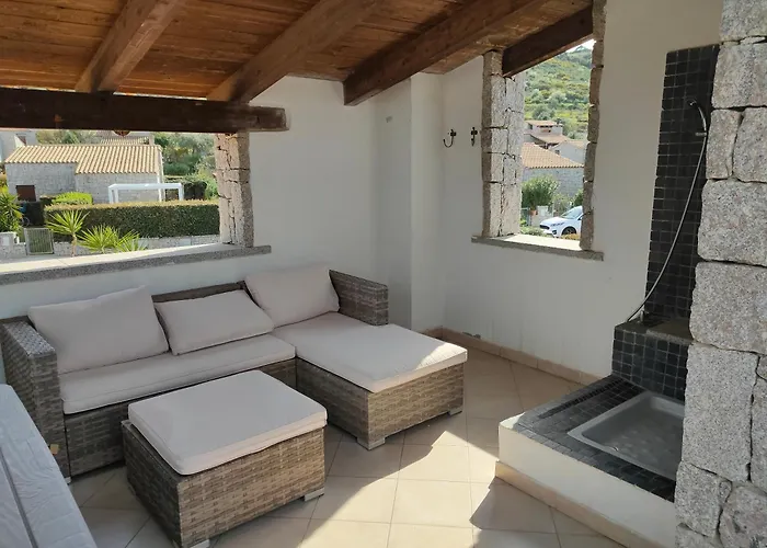 Cala Sinzias Tatil Evi *